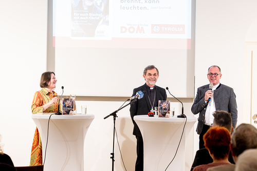 Buchpräsentation Für euch Bischof, mit euch Christ